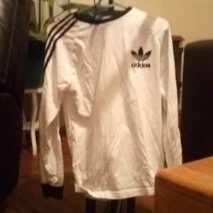 Women's Adidas shirt